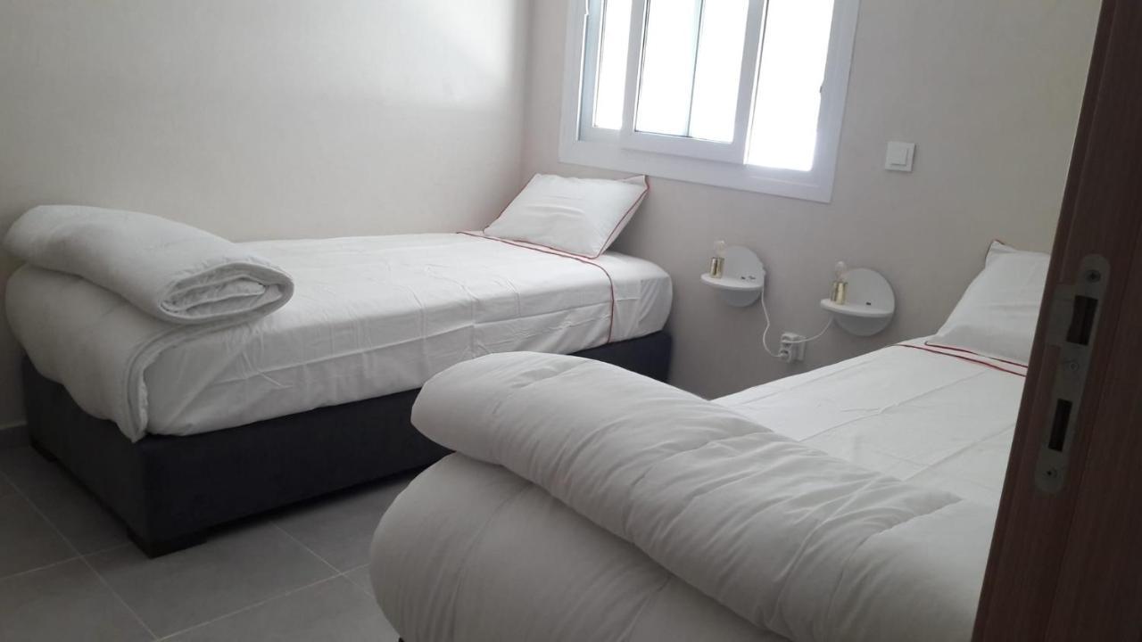 Appart. Luxueux Avec Piscine, Cosy, Bien Situe Bouznika Dış mekan fotoğraf