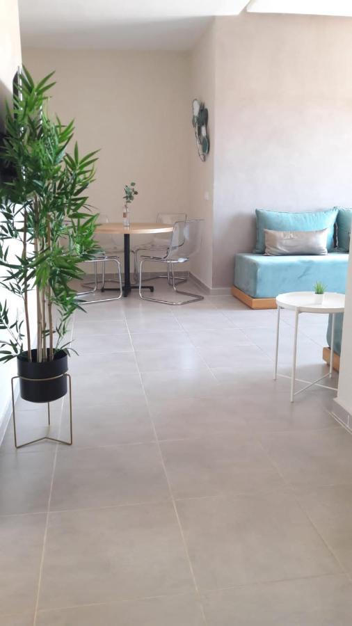 Appart. Luxueux Avec Piscine, Cosy, Bien Situe Bouznika Dış mekan fotoğraf